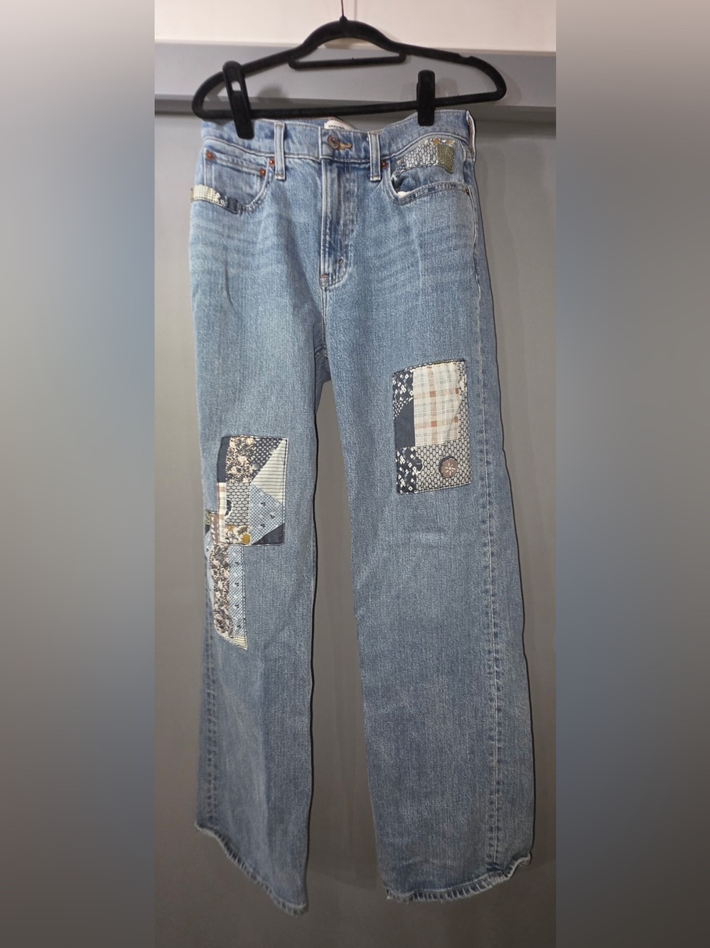 Abercrombie & Fitch Light Blue Patchwork high rise 90s relaxed